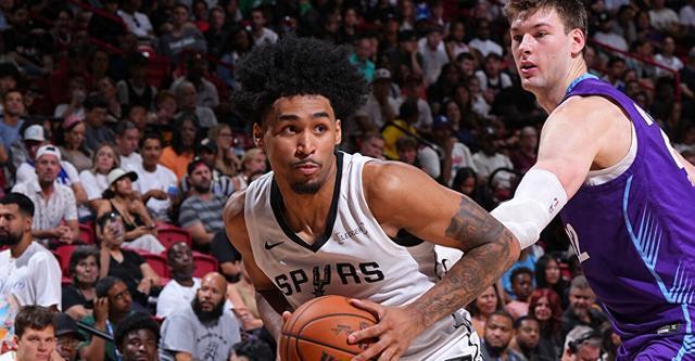 哈珀16分米尼克斯中投绝杀 马刺险胜爵士三连胜