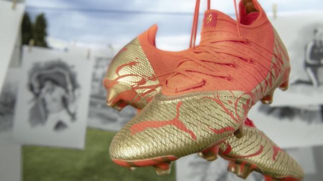 1669084314379020384.jpg 22aw-ts-pr-football-dream-chaser-product-16x9-1920x1080px-0401-rgb.jpg